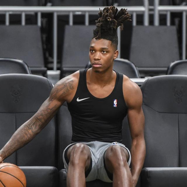 lonnie-walker-san-antonio-spurs.jpg